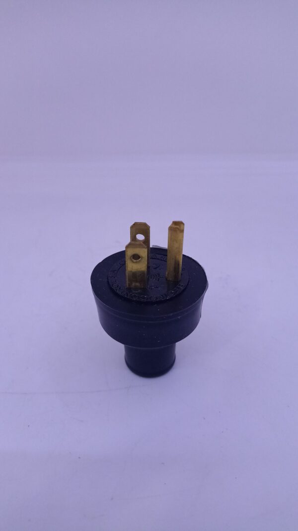 CLAVIJA ELECTROCONTROL POLO/TIERRA 15A Item: 2505
