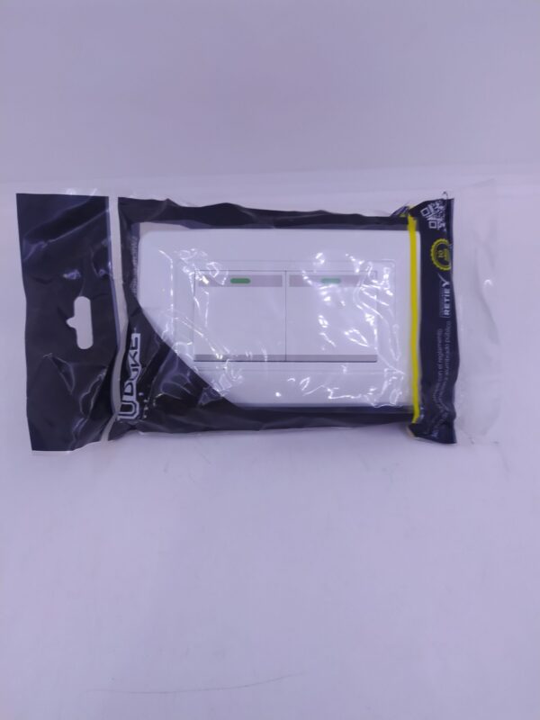 INTERRUPTOR DOBLE LINEA BLANCA INCRUSTAR CONMUTABLE UDUKE 1626