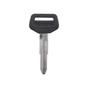 MOLDE AUTO GOMA IZQUIERDO TOYOTA (TOY22P) Item: M0182