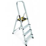 ESCALERA DE ALUMINIO 3 PELDANOS CAP 150 KILOS CON PLATAFORMA 128 CMS  VHARBOR (HT4403)